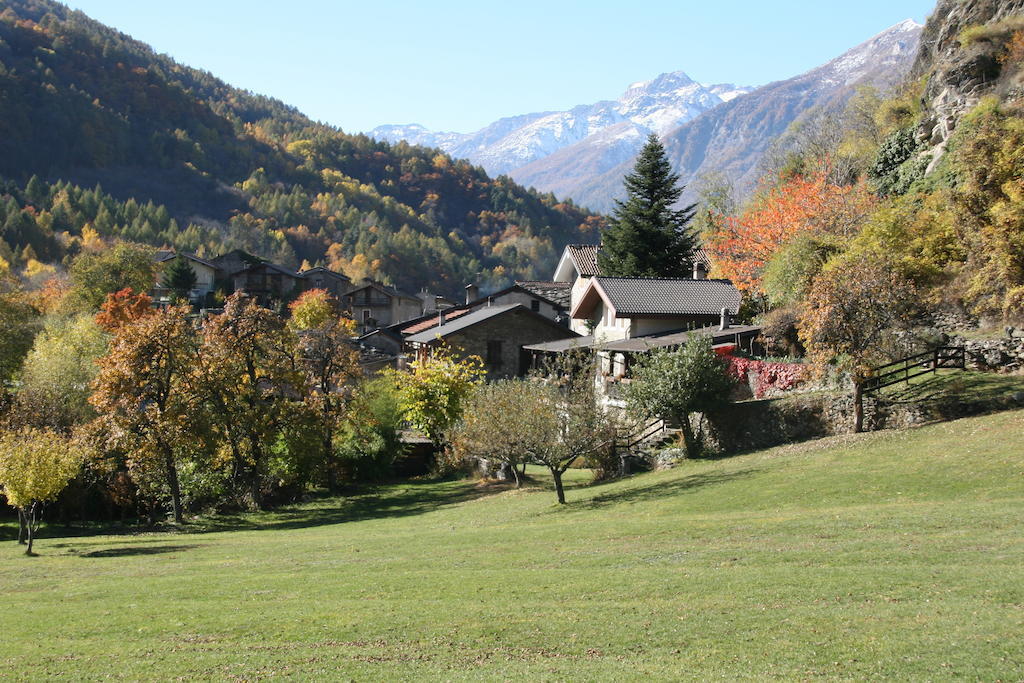 阿拉巴斯蒂拉住宿加早餐旅馆 Gravere 外观 照片